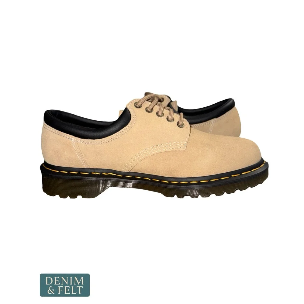 Dr. Martens timeless dr